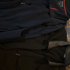 Izod size 4, extra large vest